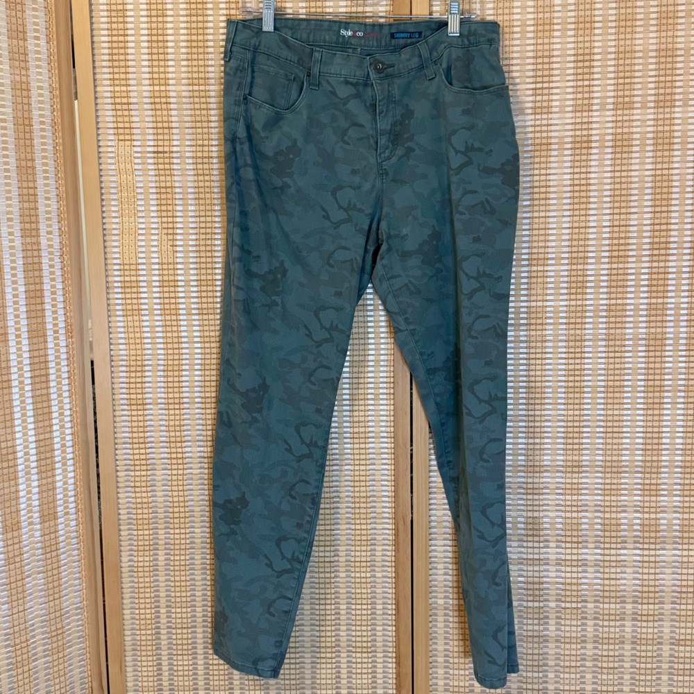 Style & Co Denim Womens Green Camo Skinny Leg Pants Size 12 Camouflage Casual